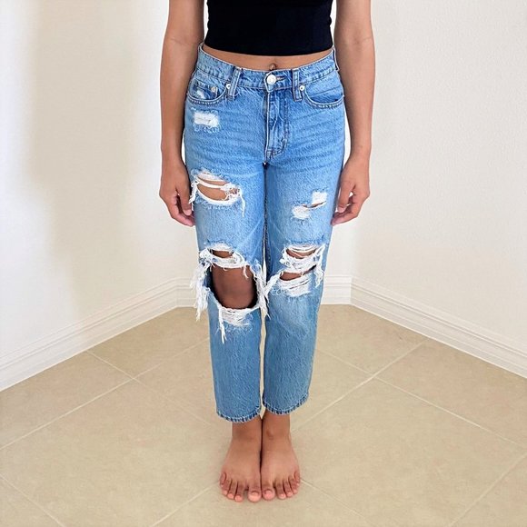 Aeropostale Denim - AEROPOSTALE - Mom Jean, Medium Wash, Size 000